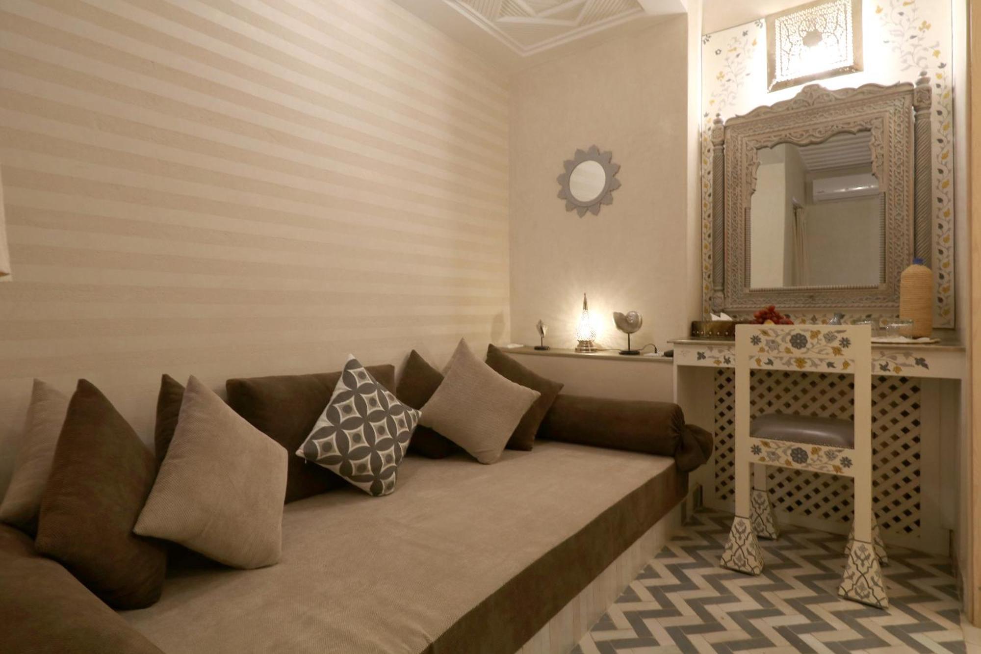 Riad Wazani Square & Spa Marrákes Szoba fotó