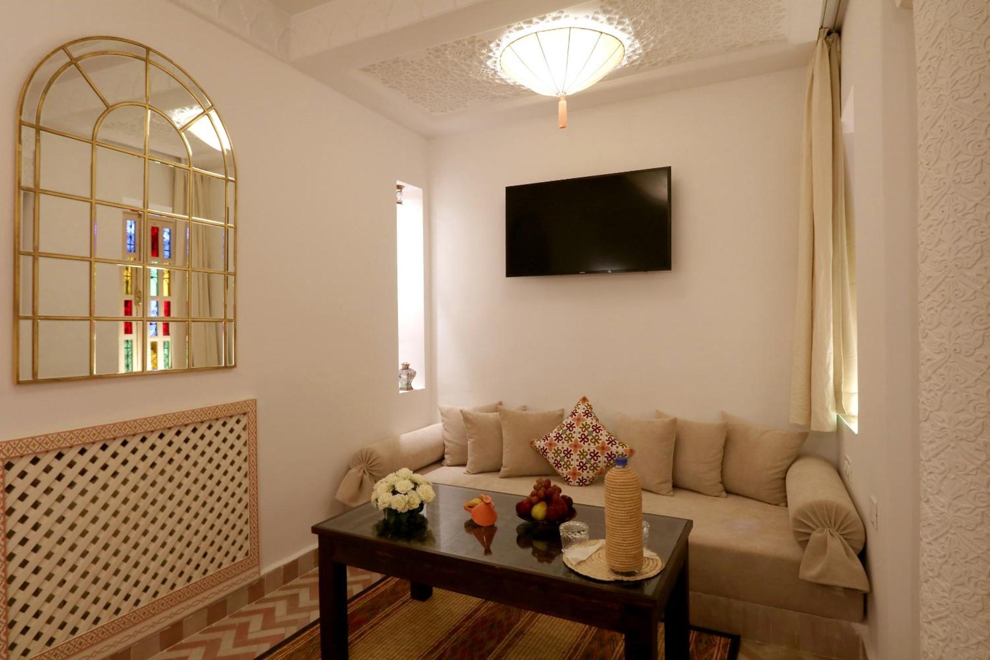 Riad Wazani Square & Spa Marrákes Szoba fotó